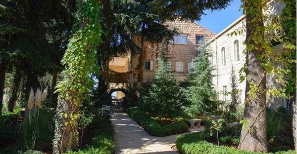 img (2)